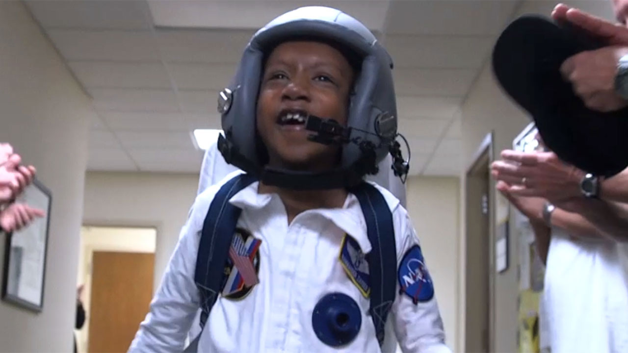  - Zayden?s Mission VR with Make-A-Wish & #UPliftSomeone